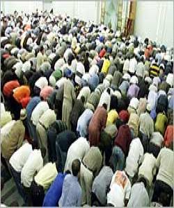 باسی ئەوەی كە سەبارەت بە تاریكی رۆشتن بۆ نوێژی بەكۆمەڵ هاتووە..فیقه