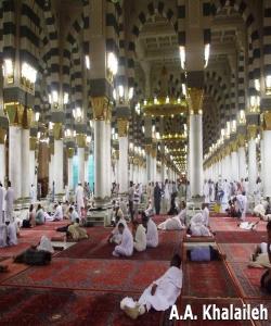 ههڵهكانی مزگهوتهكان .. 23 - قورئان خوێندن به دهنگی بهرز لهمزگهوتدا: