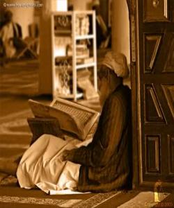 ئادابه‌کانی خوێندن و مامه‌ڵه‌کردن له‌گه‌ڵ قورئاندا چین ؟  